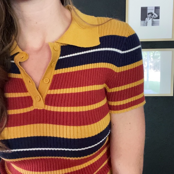 Forever 21 Crop - Picture 2 of 4